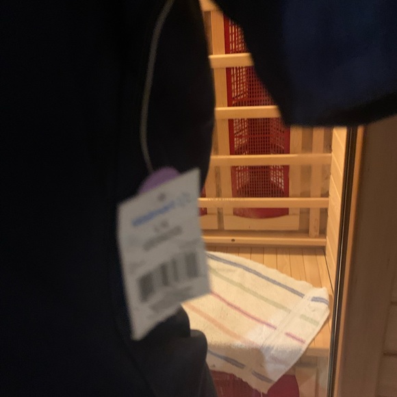 BNWT STITCH CHRISTMAS SHIRT - Picture 3 of 5